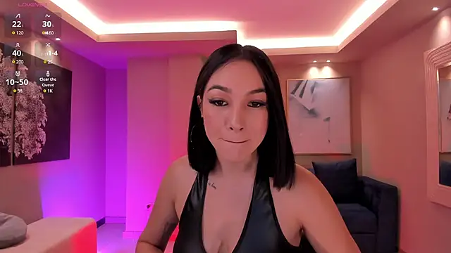 RossieRhoades online show from 02.02.25