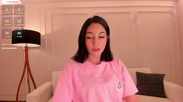 RossieRhoades online show from 02.18.25