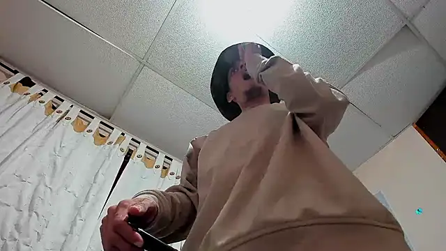 davidlatin66 online show from 02.21.26