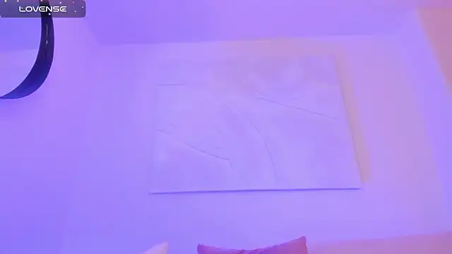 EveBensonX online show from 03.15.25