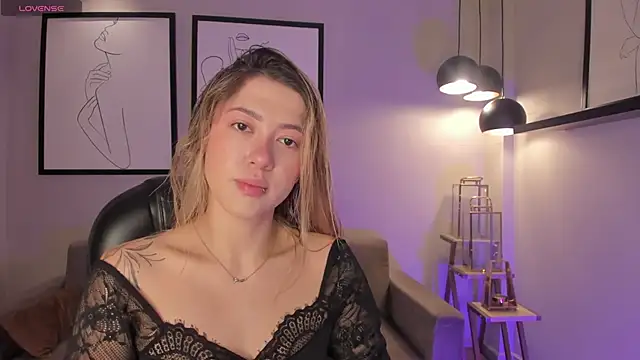 EveBensonX online show from 02.19.26