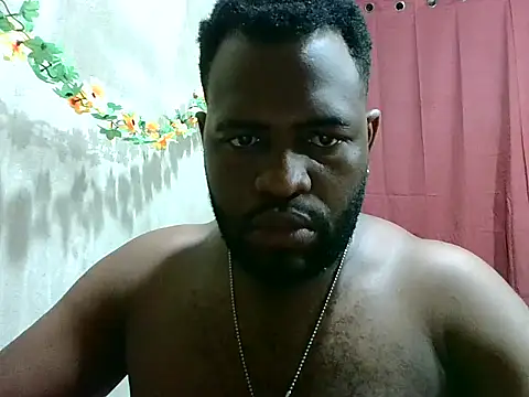 Snapshot of 2ocmaxi chatting on 10.07.25 2ocmaxi online show from 10.07.25