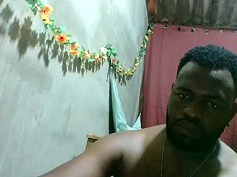 Snapshot of 2ocmaxi chatting on 10.20.25 2ocmaxi online show from 10.20.25