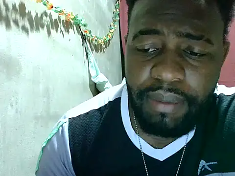 Snapshot of 2ocmaxi chatting on 11.09.25 2ocmaxi online show from 11.09.25