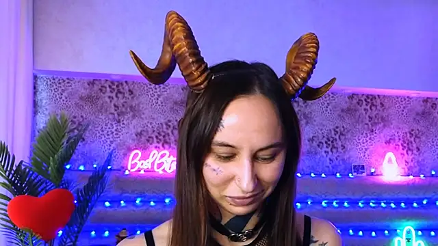 Cool Freak  online show from 03.14.25