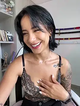 Ale Lewis online show from 12.03.24