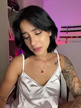 Ale Lewis online show from 12.27.24