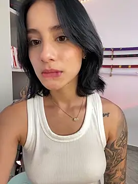 Ale Lewis online show from 03.05.25