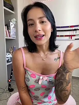 Ale Lewis online show from 03.07.25