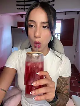 Ale Lewis online show from 04.08.26