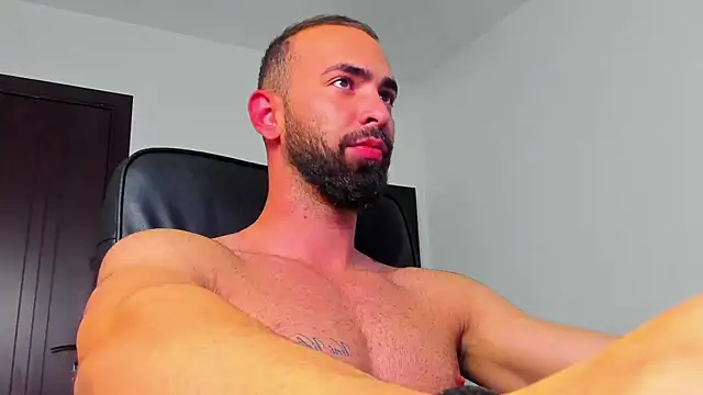 MichaelMasterss online show from 12.19.24