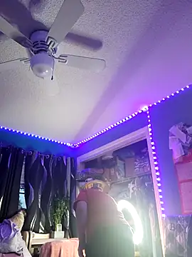 Snapshot of SexyNikki6969 chatting on 03.18.26 SexyNikki6969 online show from 03.18.26