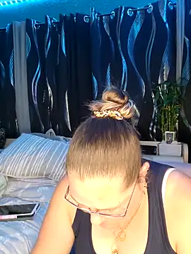 SexyNikki6969 online show from 04.25.26