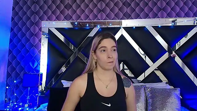 victoriaa lee  online show from 01.17.26