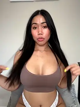 JazzieXo online show from 10.11.25