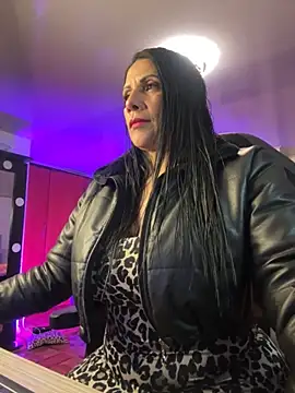 saaalome 1 online show from 10.17.25