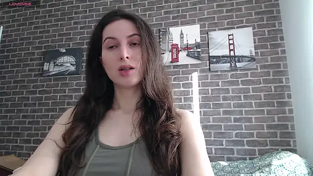 Snapshot of _Hot_Lady_ chatting on 12.26.24 Hot Lady online show from 12.26.24