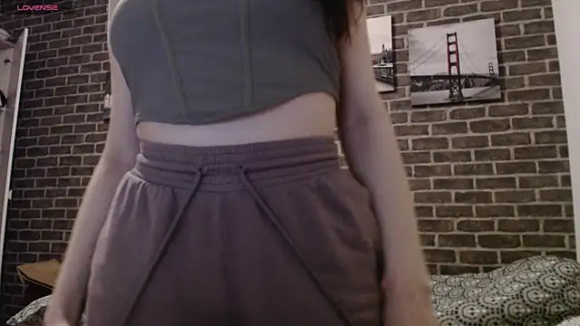 Snapshot of _Hot_Lady_ chatting on 12.26.24 Hot Lady online show from 12.26.24
