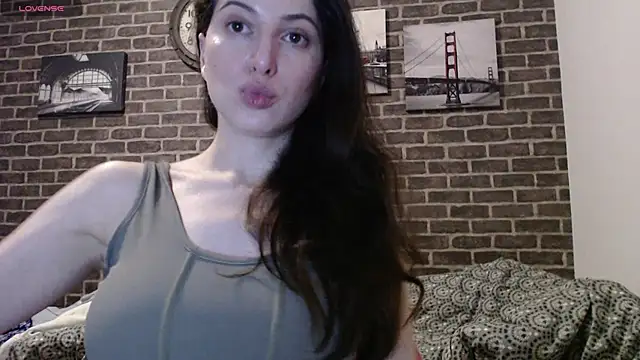 Snapshot of _Hot_Lady_ chatting on 12.27.24 Hot Lady online show from 12.27.24