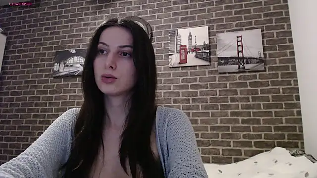 Snapshot of _Hot_Lady_ chatting on 01.13.25 Hot Lady online show from 01.13.25