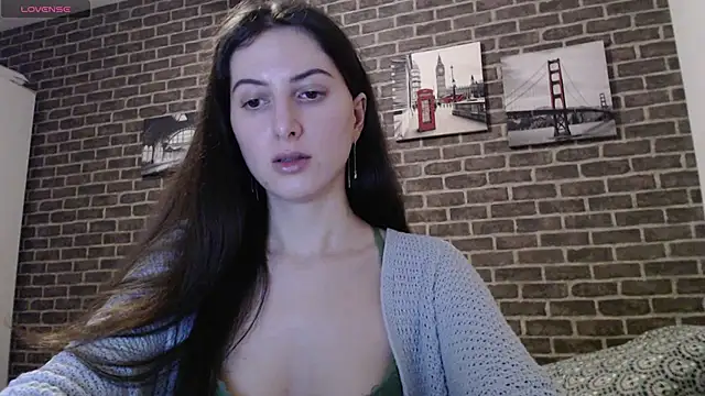 Snapshot of _Hot_Lady_ chatting on 01.23.25 Hot Lady online show from 01.23.25