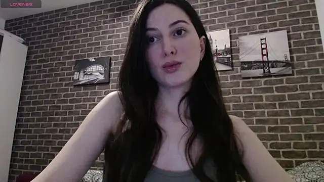 Snapshot of _Hot_Lady_ chatting on 02.02.25 Hot Lady online show from 02.02.25