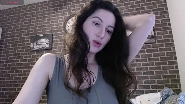 Snapshot of _Hot_Lady_ chatting on 03.05.25 Hot Lady online show from 03.05.25