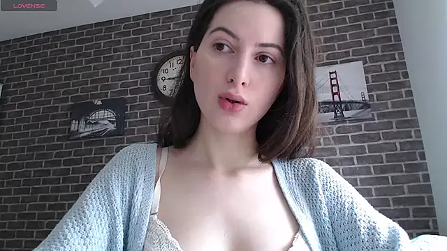 Snapshot of _Hot_Lady_ chatting on 03.10.25 Hot Lady online show from 03.10.25