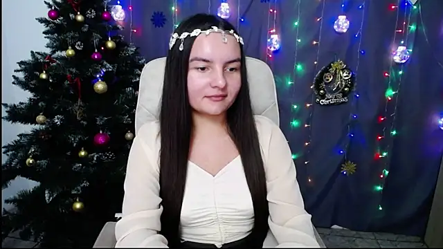 Snapshot of JasmineAsha chatting on 12.20.24 JasmineAsha online show from 12.20.24