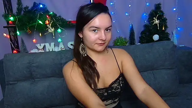 Snapshot of JasmineAsha chatting on 01.06.25 JasmineAsha online show from 01.06.25