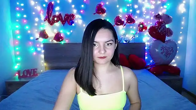 Snapshot of JasmineAsha chatting on 02.20.25 JasmineAsha online show from 02.20.25