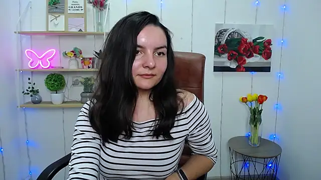 Snapshot of JasmineAsha chatting on 03.19.25 JasmineAsha online show from 03.19.25