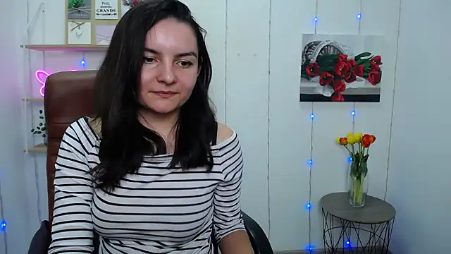 Snapshot of JasmineAsha chatting on 03.19.25 JasmineAsha online show from 03.19.25
