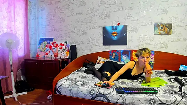 KagamiTayga online show from 09.17.25