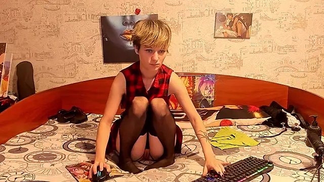 KagamiTayga online show from 10.10.25