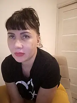 Snapshot of ROXOLANAA_SEXY chatting on 03.07.25 ROXOLANAA SEXY online show from 03.07.25