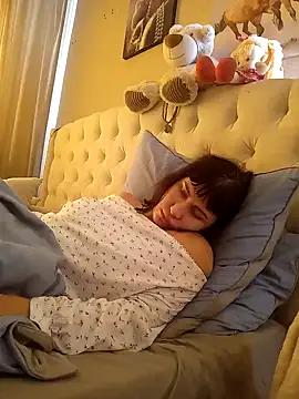 Snapshot of ROXOLANAA_SEXY chatting on 03.09.25 ROXOLANAA SEXY online show from 03.09.25