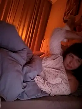 Snapshot of ROXOLANAA_SEXY chatting on 03.17.25 ROXOLANAA SEXY online show from 03.17.25