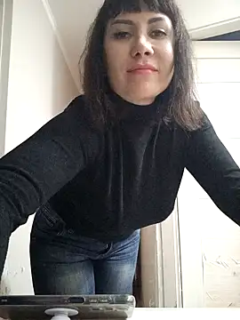 Snapshot of ROXOLANAA_SEXY chatting on 03.21.25 ROXOLANAA SEXY online show from 03.21.25