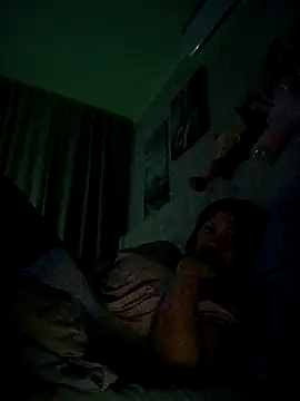 Snapshot of ROXOLANAA_SEXY chatting on 09.19.25 ROXOLANAA SEXY online show from 09.19.25