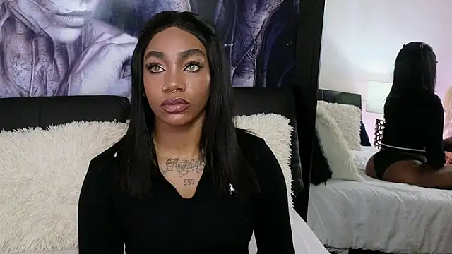 Snapshot of emely_brandon chatting on 09.20.25 emely brandon online show from 09.20.25