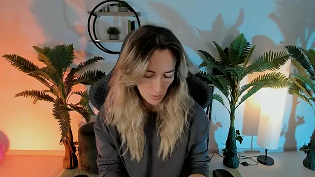 RebeccaMartinez online show from 12.13.24