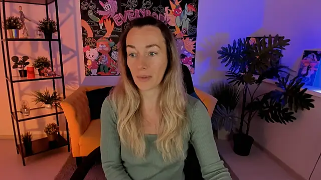 RebeccaMartinez online show from 12.17.24