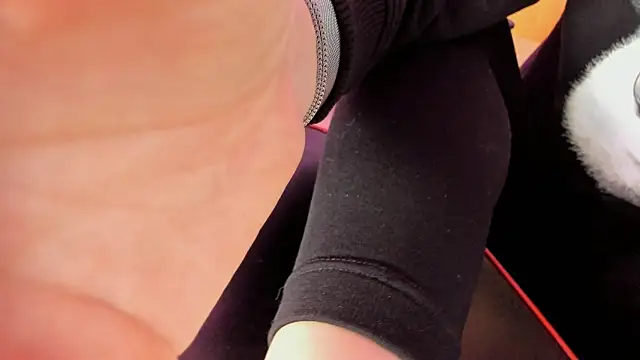 RebeccaMartinez online show from 01.26.25