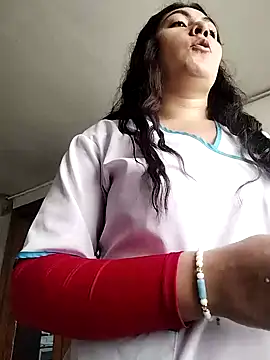 katha steele  online show from 10.07.25