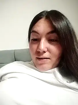 katha steele  online show from 10.22.25