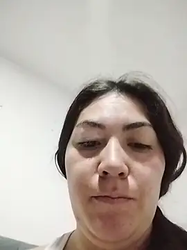 katha steele  online show from 11.07.25