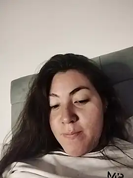 katha steele  online show from 11.14.25