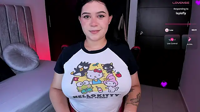 Snapshot of daniela_hornny chatting on 03.20.25 daniela hornny online show from 03.20.25