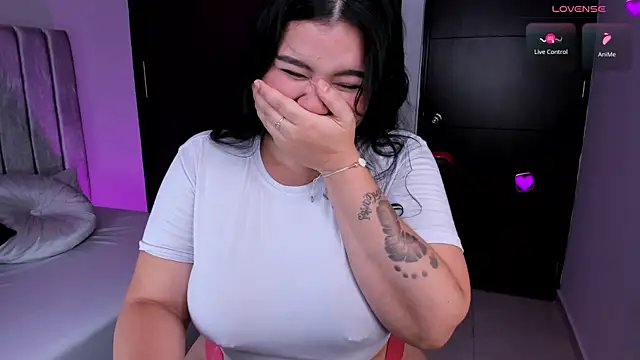 Snapshot of daniela_hornny chatting on 03.23.25 daniela hornny online show from 03.23.25